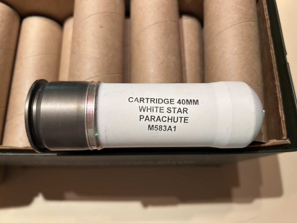 Factory-sealed box of 22 M583A1 40mm White Star Parachute Illumination RDS-img-0
