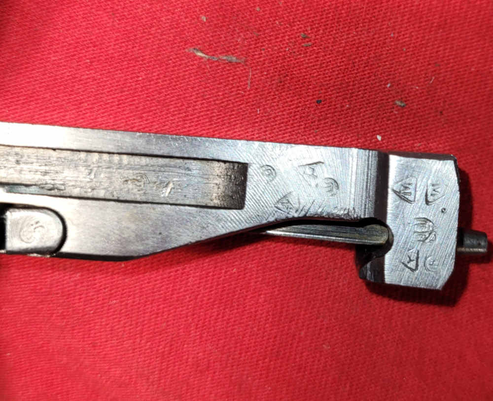 Russian SKS bolt and carrier assembly-img-2