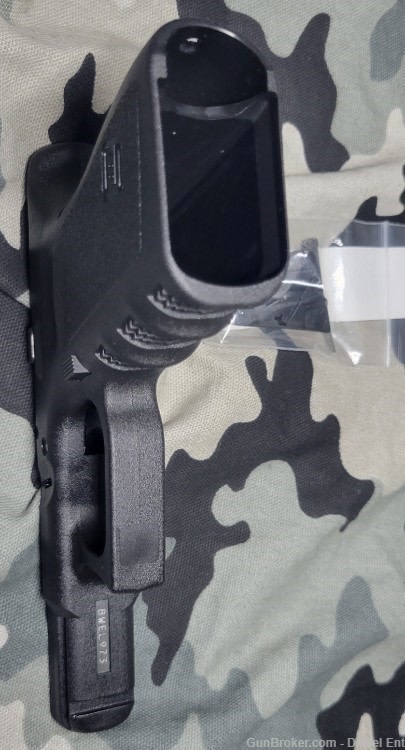 Glock 19  Gen 3 Complete OEM frame G23 G32  NEW Discontinued  -img-2