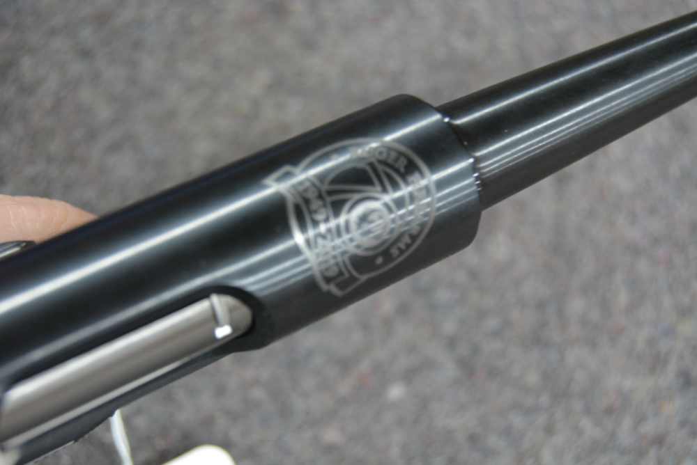 Ruger Mark IV .22LR 70th Aniversary-img-3