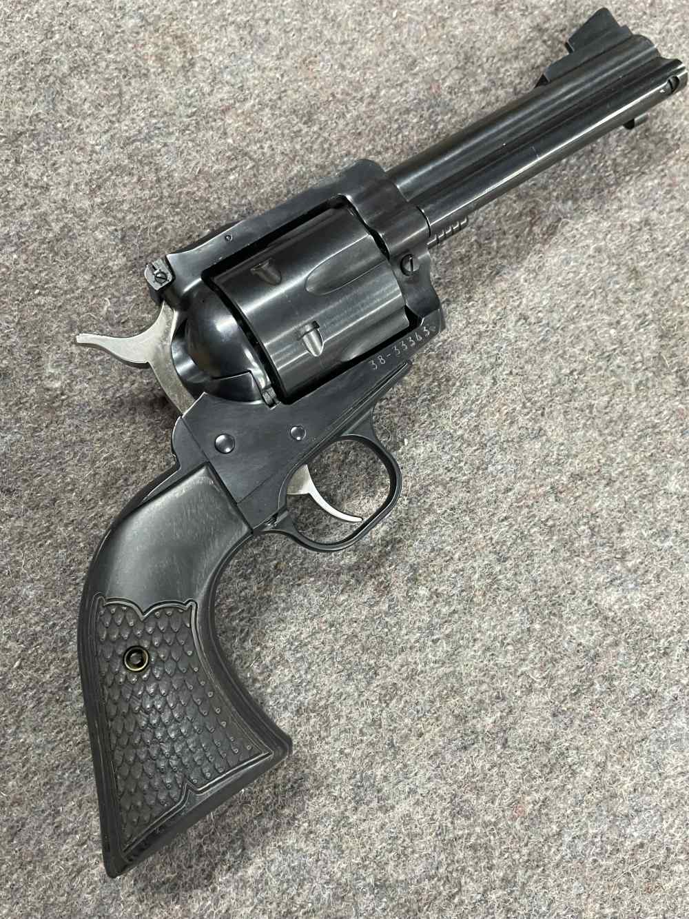 Ruger Blackhawk .45 LC 4 5/8" With Box-img-1