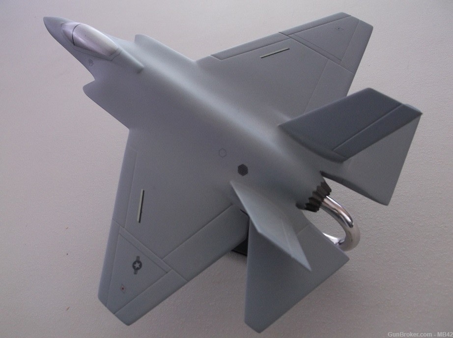 LOCKHEED MODEL F35C JSF/CV 1/72US NAVY-img-2