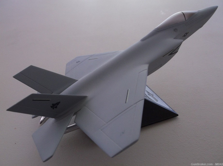 LOCKHEED MODEL F35C JSF/CV 1/72US NAVY-img-4