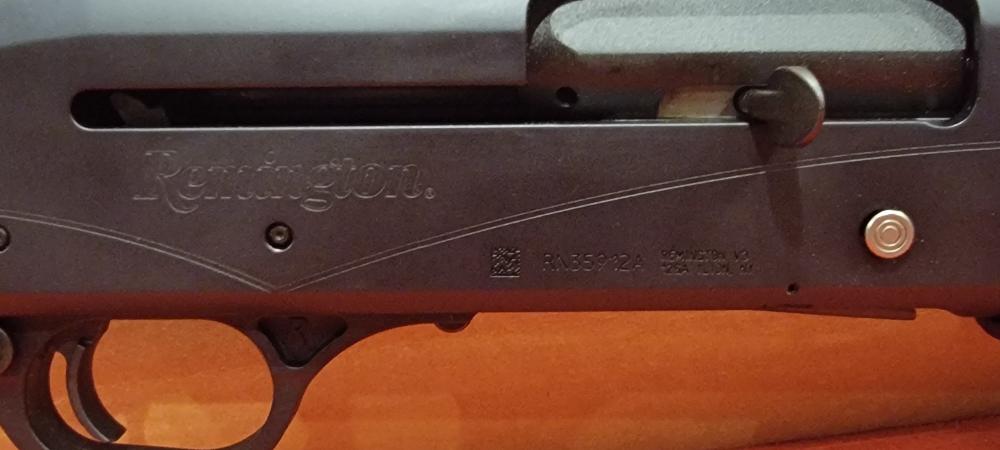 Remington V3 Field Sport 12 Gauge 26" Vent Ribbed Barrel -img-12