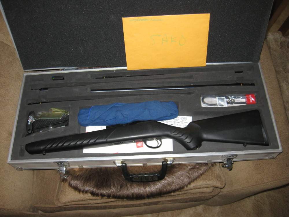 Sako Quad .22LR/17HMR/.22 mag/17 Mach 2 Leupold scope FX-III 6x42 mm !-img-4