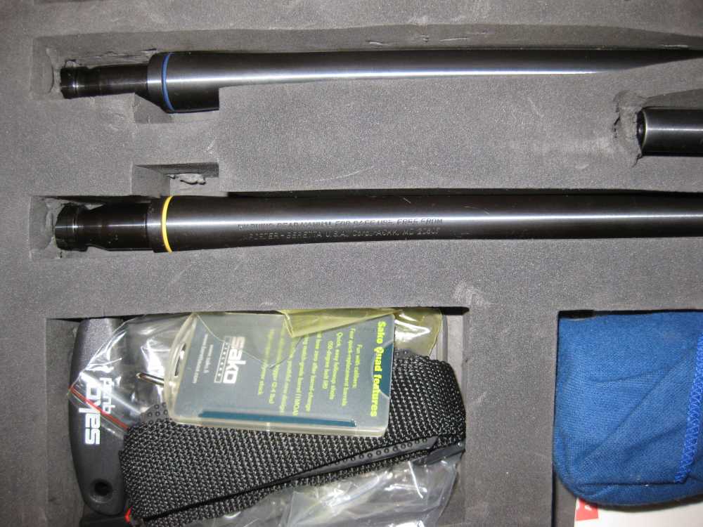 Sako Quad .22LR/17HMR/.22 mag/17 Mach 2 Leupold scope FX-III 6x42 mm !-img-5