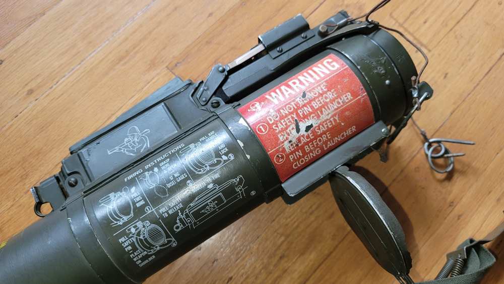 VIETNAM LAW EARLY M72 ROCKET LAUNCHER TUBE SIGHT. -img-4