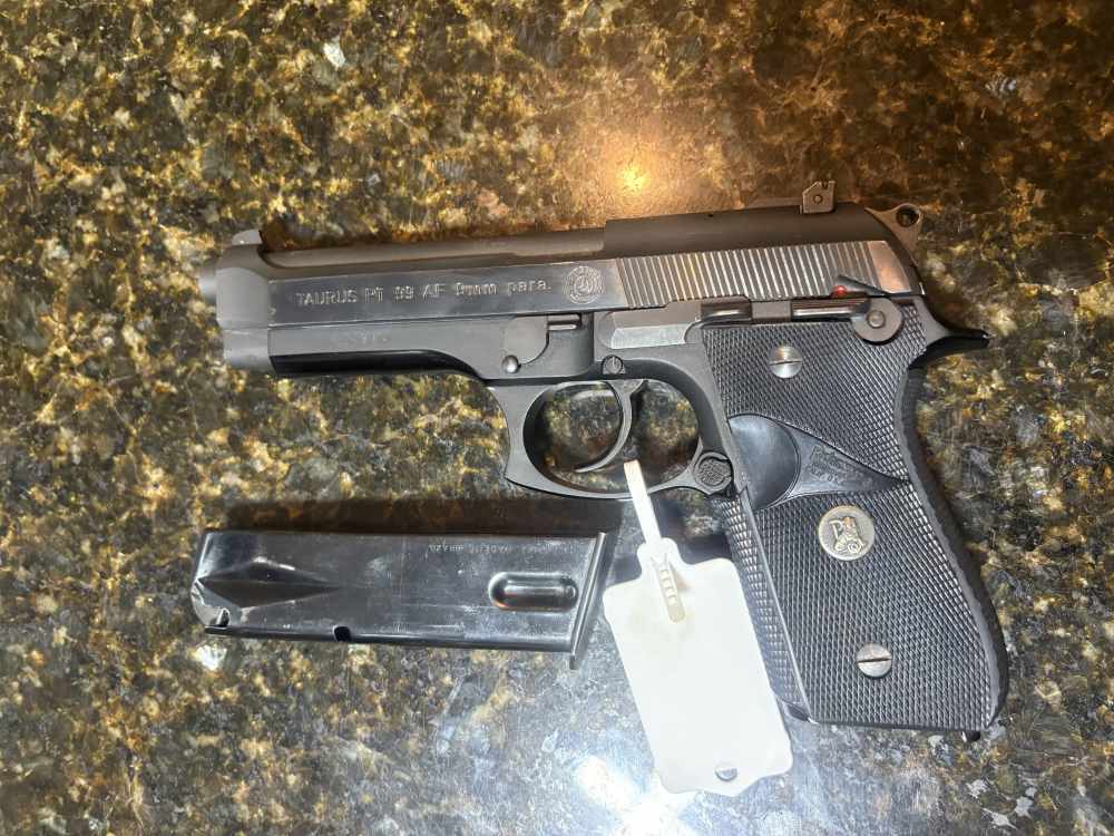 Taurus pt99 af  blued with  pachmayr grips,-img-0