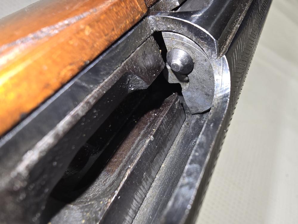 Voere Nato Puma 22Lr Semi Auto Rifle w/ Wood Stock, Iron Sights-img-9