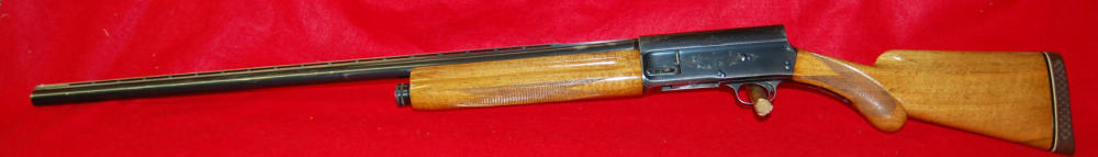Browning Auto-5 Magnum Semi-Auto Shotgun in 12 Gauge C&R 1964 Box VR-img-1
