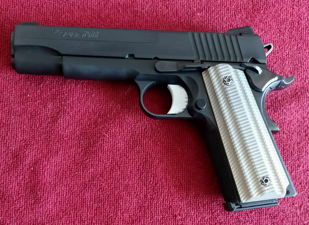 Sig Sauer 1911 .45ACP-img-1