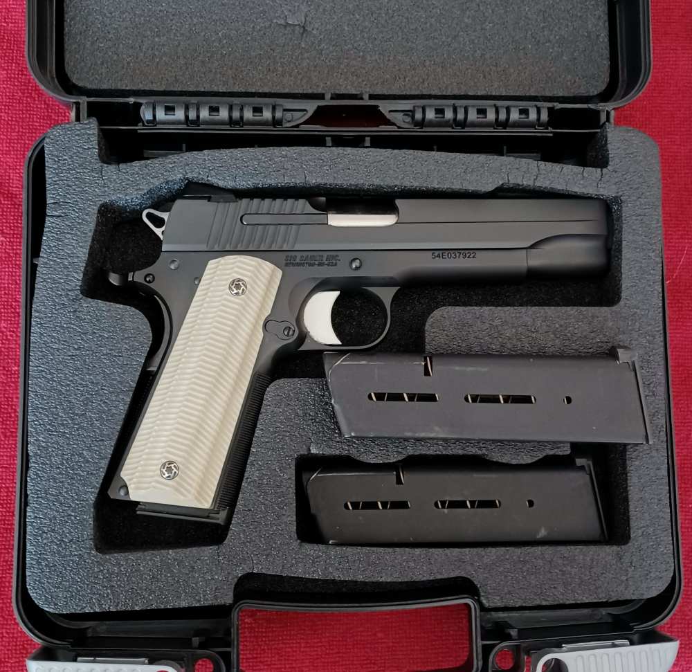 Sig Sauer 1911 .45ACP-img-0