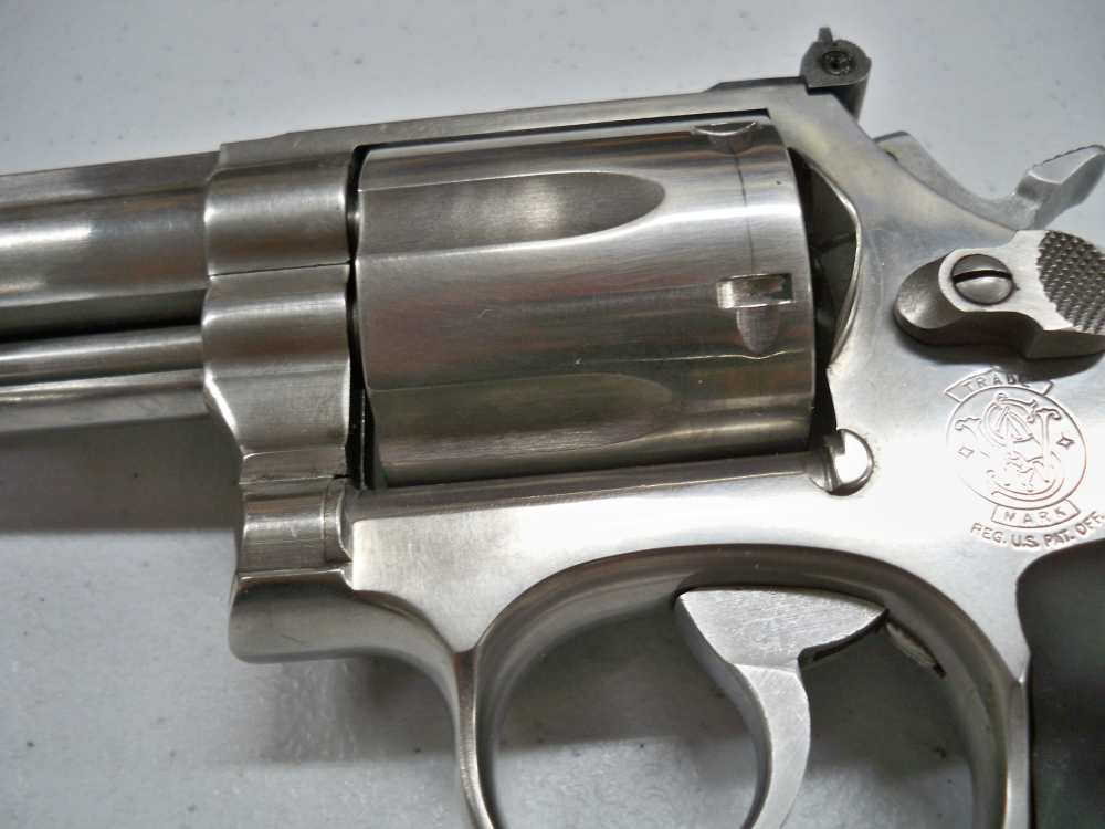 Smith & Wesson 686-1 6" Barrel  Stainless Steel  Very Nice Revolver!-img-31