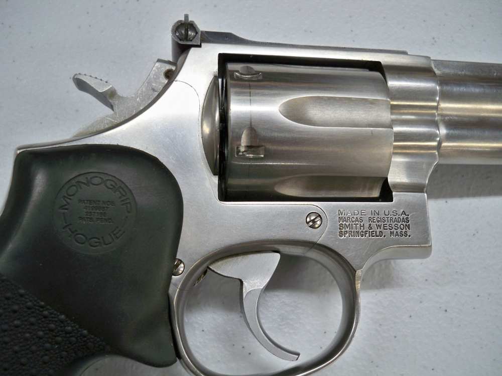 Smith & Wesson 686-1 6" Barrel  Stainless Steel  Very Nice Revolver!-img-11