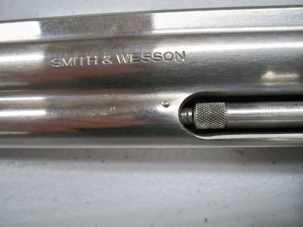 Smith & Wesson 686-1 6" Barrel  Stainless Steel  Very Nice Revolver!-img-8