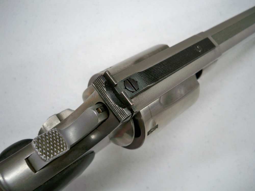 Smith & Wesson 686-1 6" Barrel  Stainless Steel  Very Nice Revolver!-img-17