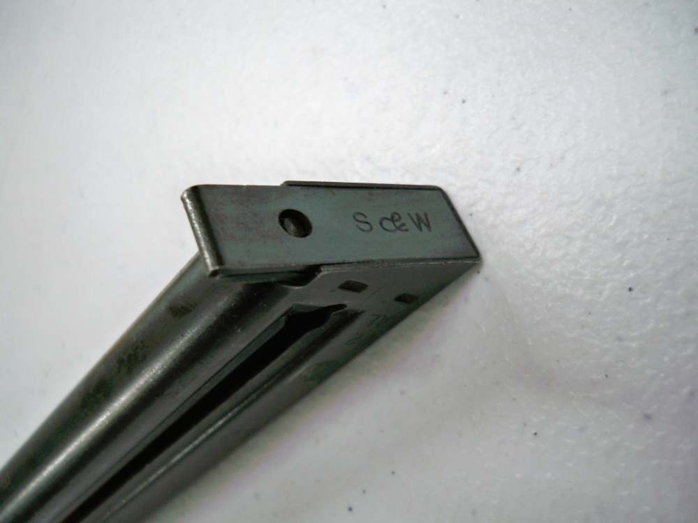 Smith & Wesson Model 41 .22 LR 12rd Magazine    RARE 12 round Type-img-7