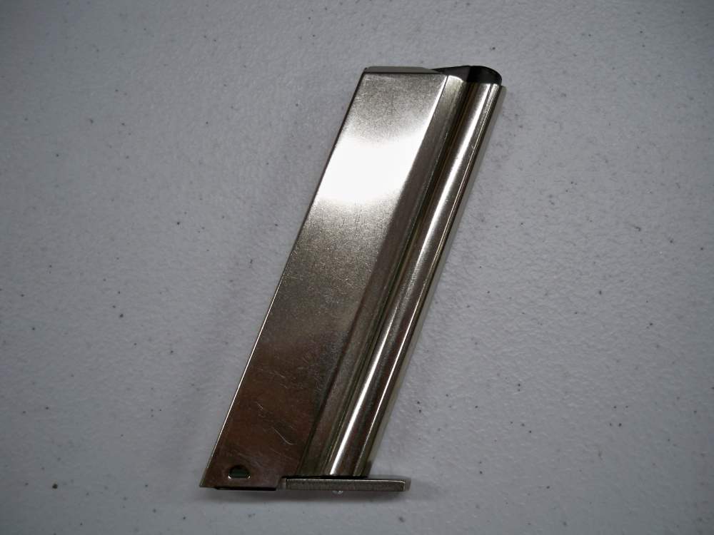 AMT Automag II .22 Magnum Factory Magazine      Very Rare!-img-1