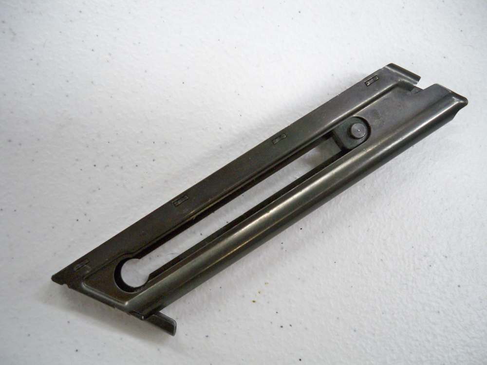 Colt Woodsman 3rd Series .22 LR     Factory Magazine    Excellent Condition-img-1
