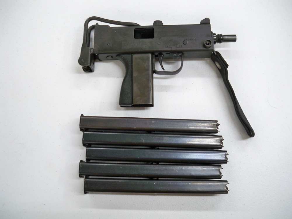 Cobray/RPB M11A1 .380 Auto   Fully Transferable W/ 5 30rd Mags   Very Cool!-img-0