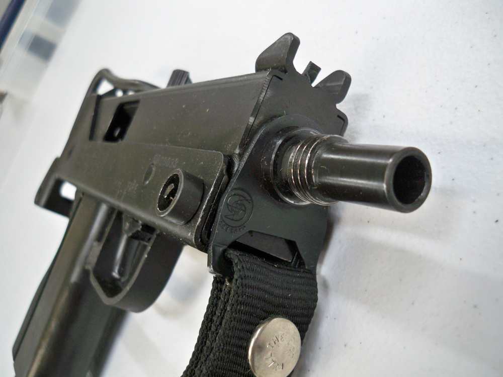 Cobray/RPB M11A1 .380 Auto   Fully Transferable W/ 5 30rd Mags   Very Cool!-img-9