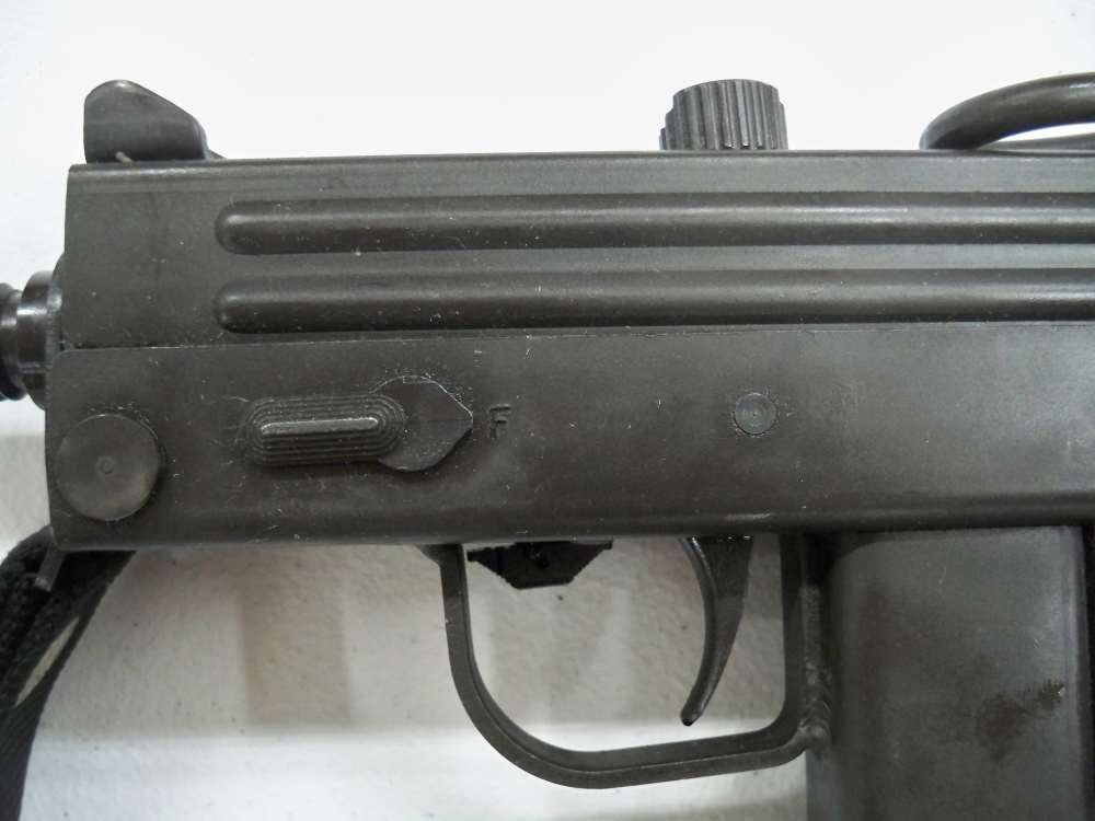 Cobray/RPB M11A1 .380 Auto   Fully Transferable W/ 5 30rd Mags   Very Cool!-img-11