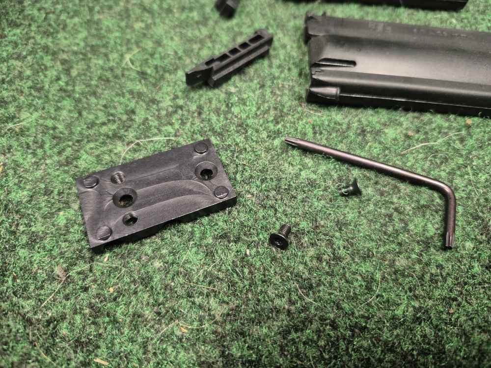 Kel-Tec PR-57 5.7x28 PENNY START 0.01-img-12