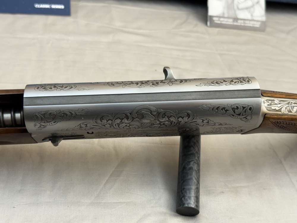 LNIB Belgian Browning Classic A5 12ga Factory Engraved Signed by A. Marcisz-img-9