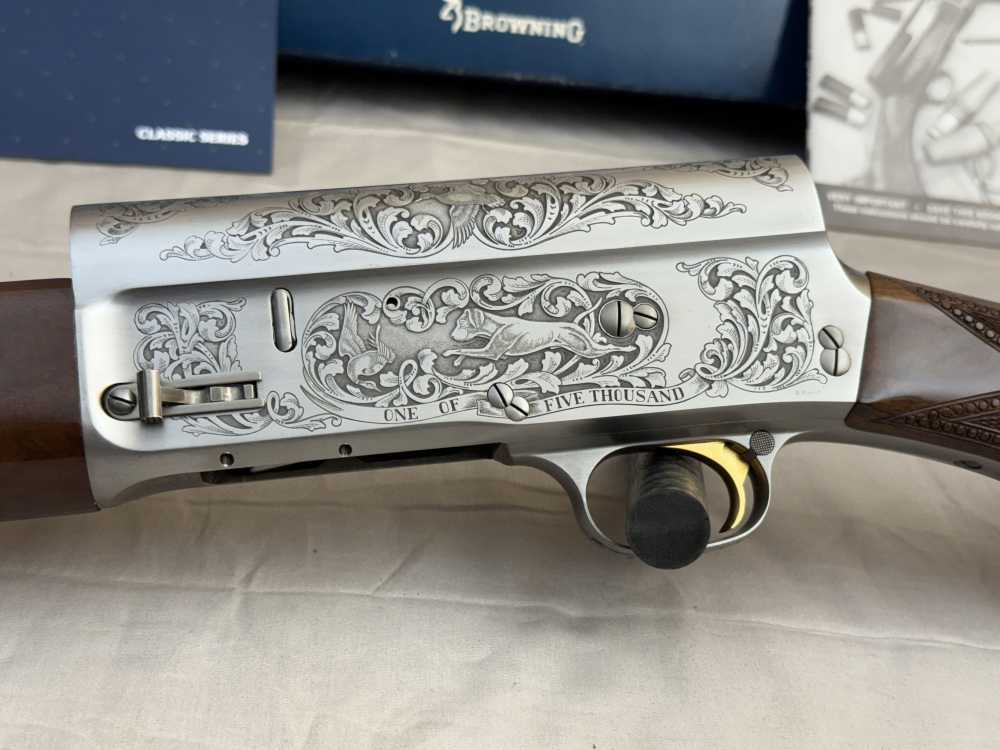 LNIB Belgian Browning Classic A5 12ga Factory Engraved Signed by A. Marcisz-img-3