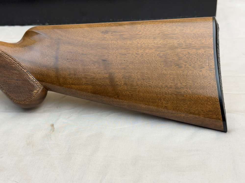 Exc Belgian Browning Classic A5 12ga Factory Engraved Signed by C. Perfido-img-4