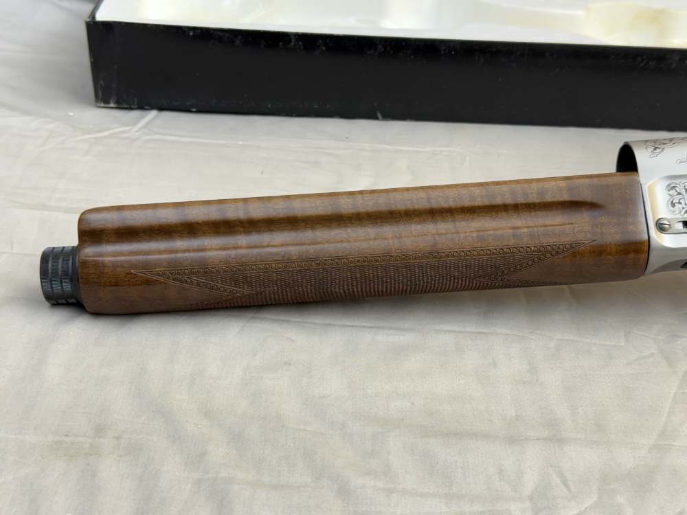 Exc Belgian Browning Classic A5 12ga Factory Engraved Signed by C. Perfido-img-6