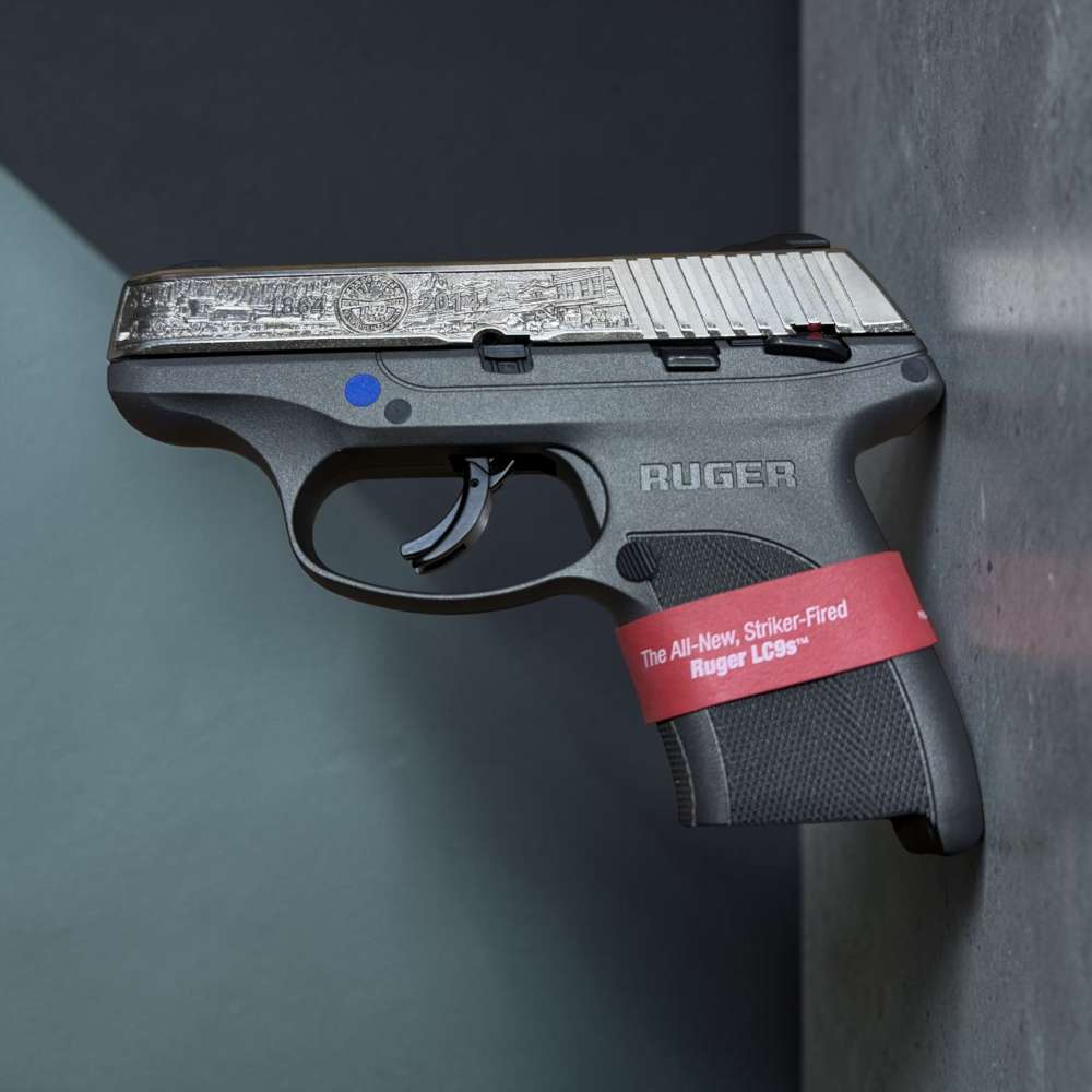 RUGER LC9S 9mm ENGRAVED 150TH ANNIVERSARY NEW in box bought in 2014-img-1