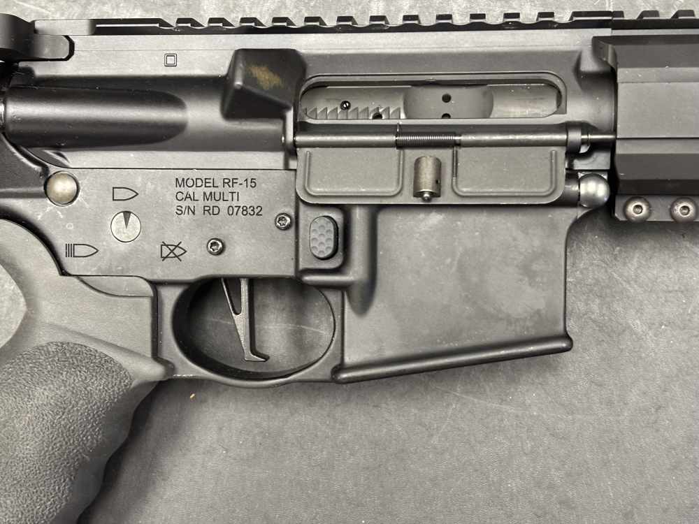 RADICAL FIREARMS RF-15 INTEGRAL SUPPRESSED SD 300 BLK OUT. -img-13