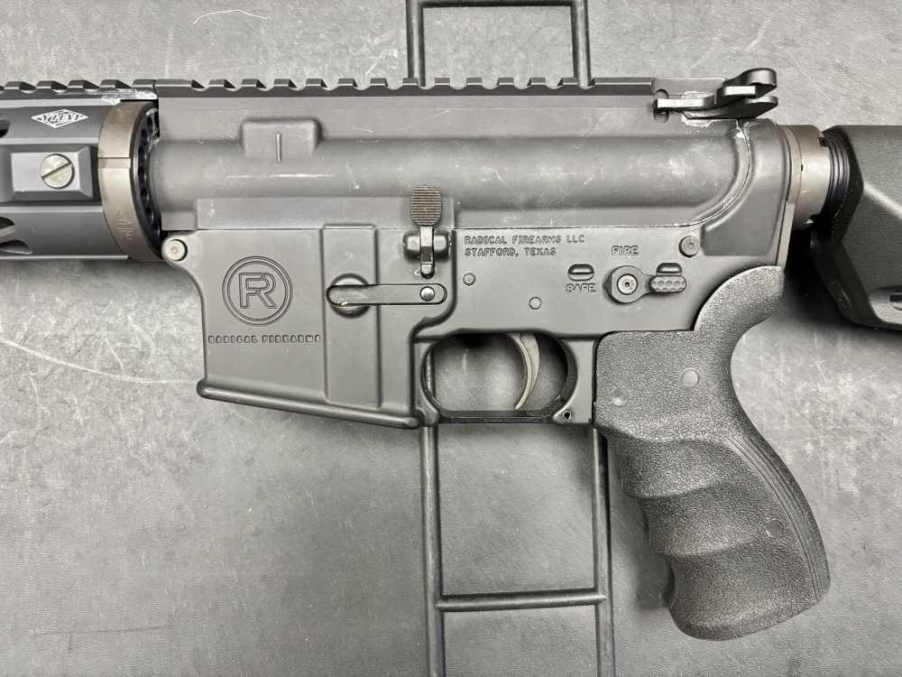 YHM YANKEE HILL TURBO 5.56 UPPER W/ RADICAL FIREARMS LOWER.-img-2
