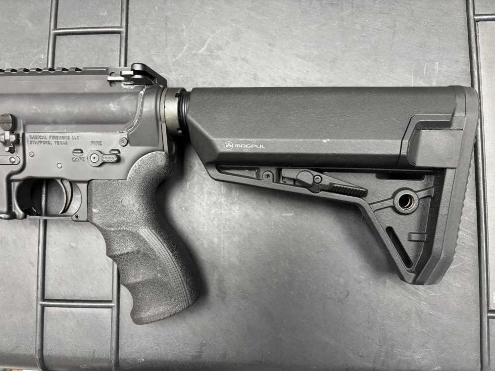YHM YANKEE HILL TURBO 5.56 UPPER W/ RADICAL FIREARMS LOWER.-img-1