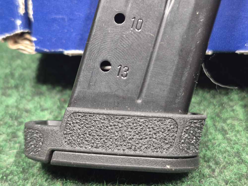 Smith & Wesson Equalizer 9MM PENNY START 0.01-img-10