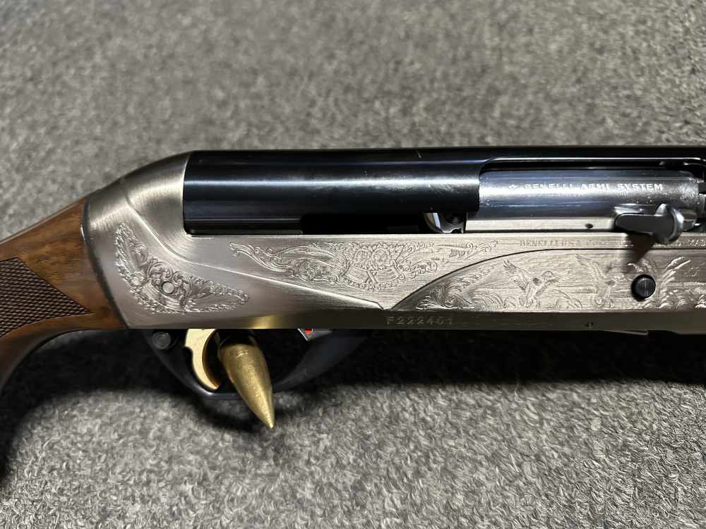 Benelli Legacy 12 Gauge W/ Original Case Like New-img-3