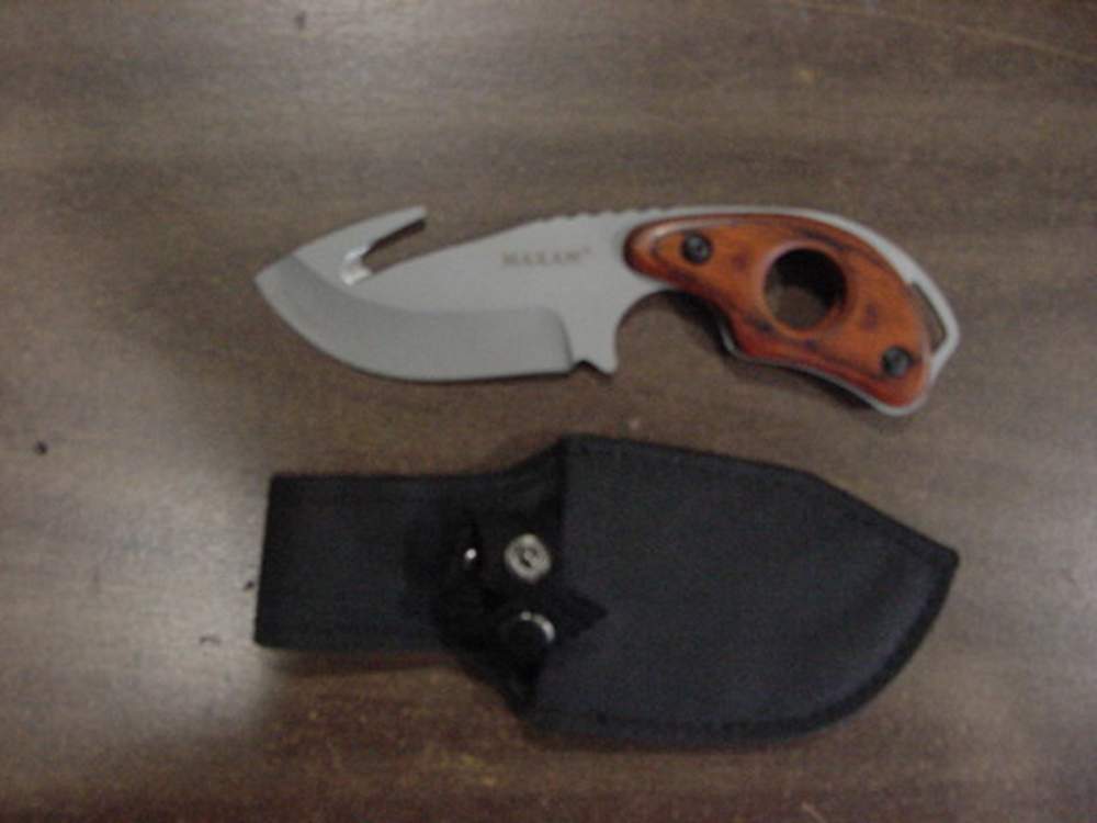 Maxam fix blade with gut hook-img-0