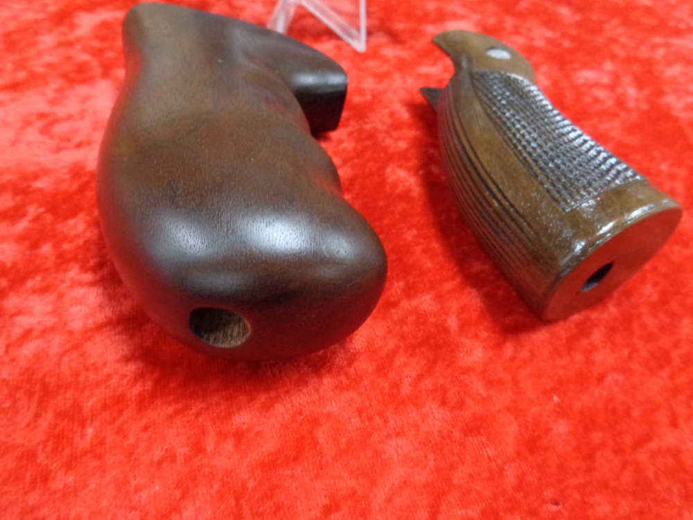 2 Dan Wesson Service DA Wood Grips Model 14 15 357 38 Original WE TRADE-img-8