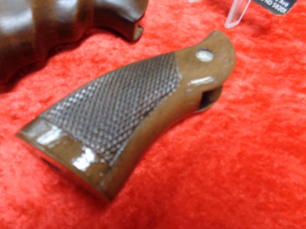 2 Dan Wesson Service DA Wood Grips Model 14 15 357 38 Original WE TRADE-img-11