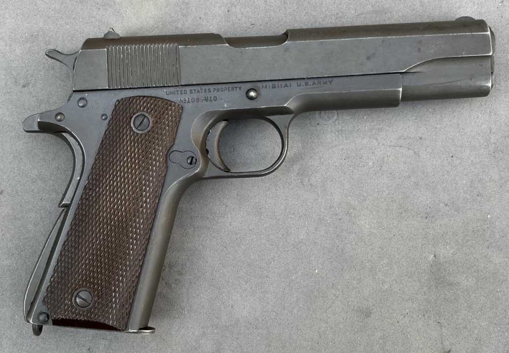 1943 WWII US Army Colt M1911A1 with 1942 US holster & web belt-img-5
