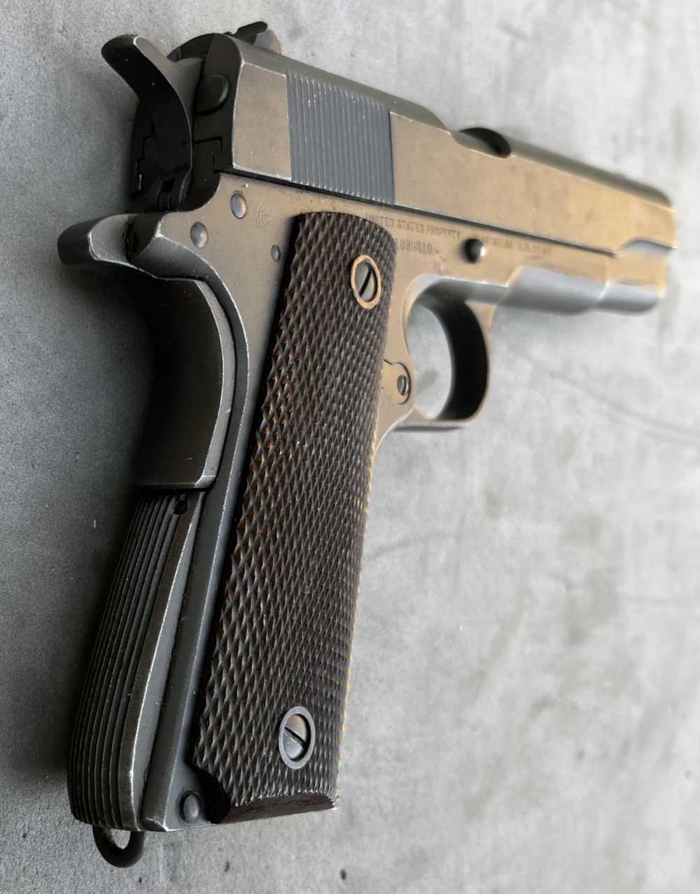 1943 WWII US Army Colt M1911A1 with 1942 US holster & web belt-img-7