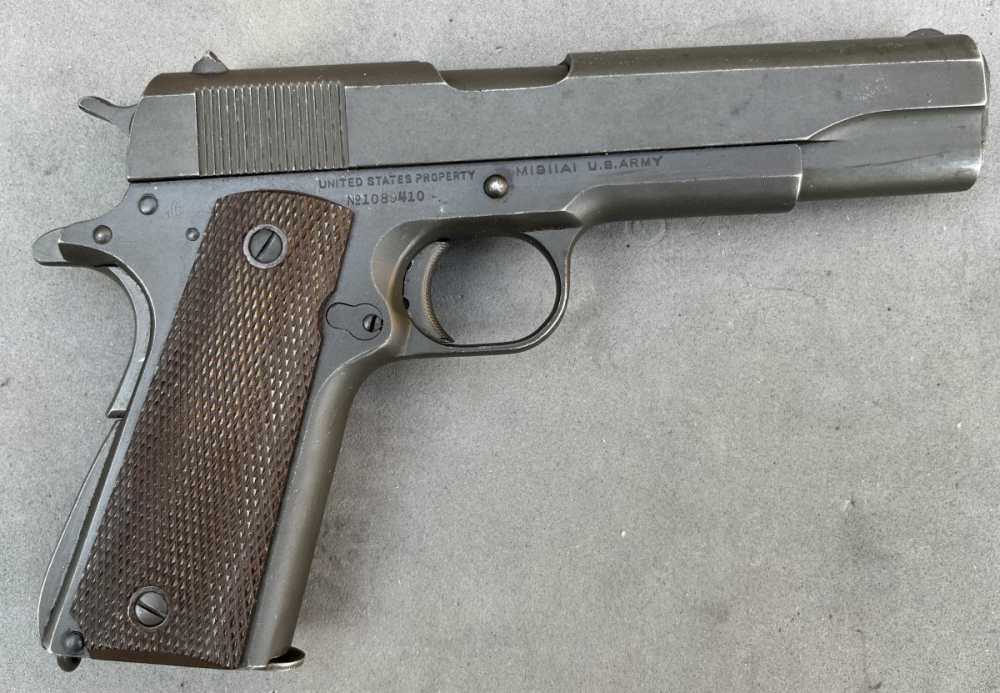 1943 WWII US Army Colt M1911A1 with 1942 US holster & web belt-img-6