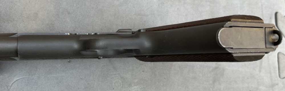 1943 WWII US Army Colt M1911A1 with 1942 US holster & web belt-img-11