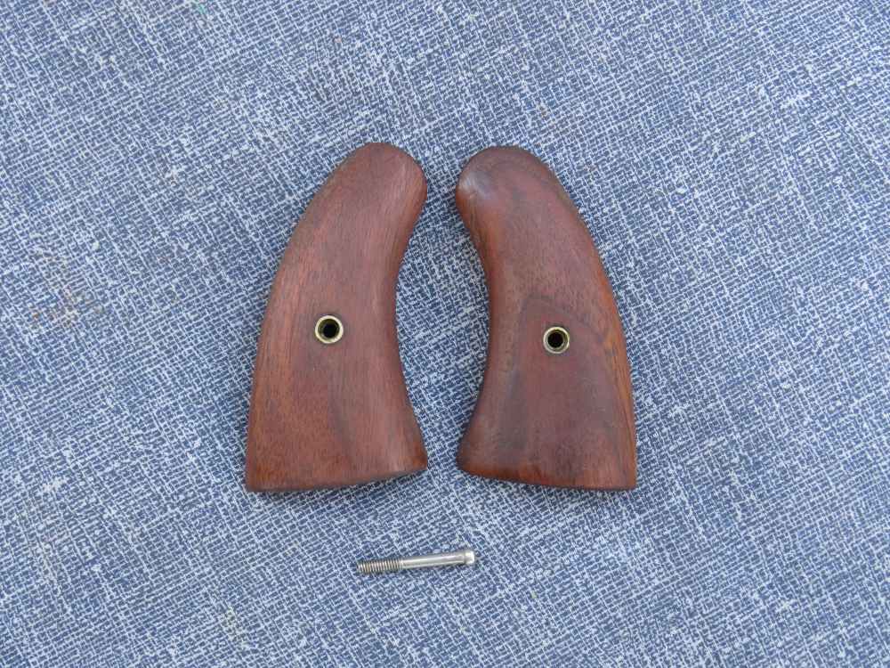 VINTAGE COLT REVOLVER WOOD GRIPS Maybe Colt Police Positive Special Exc Con-img-0
