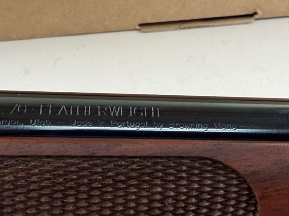 Winchester M70   Featherweight 22-250 Rem 22" NIB-img-6