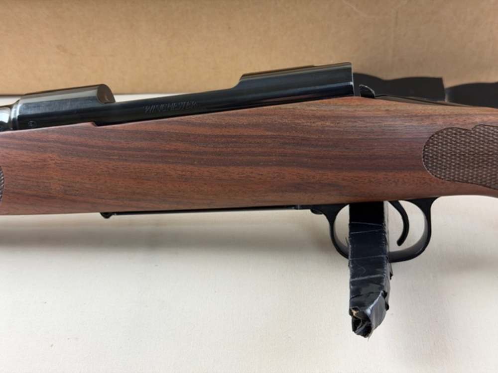 Winchester M70   Featherweight 22-250 Rem 22" NIB-img-27