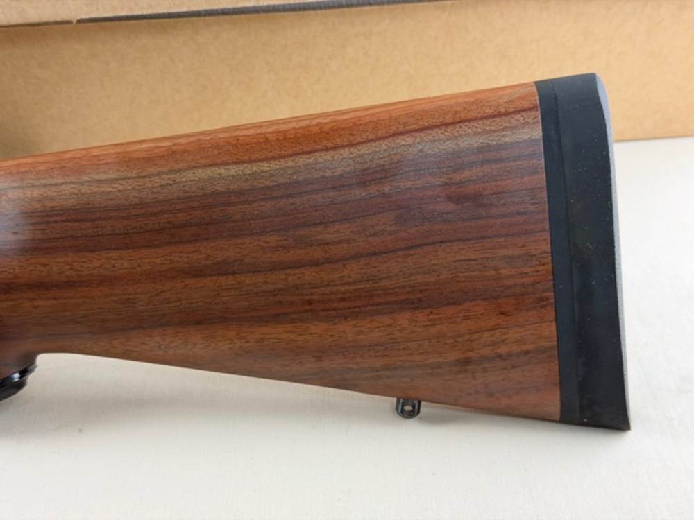 Winchester M70   Featherweight 22-250 Rem 22" NIB-img-29