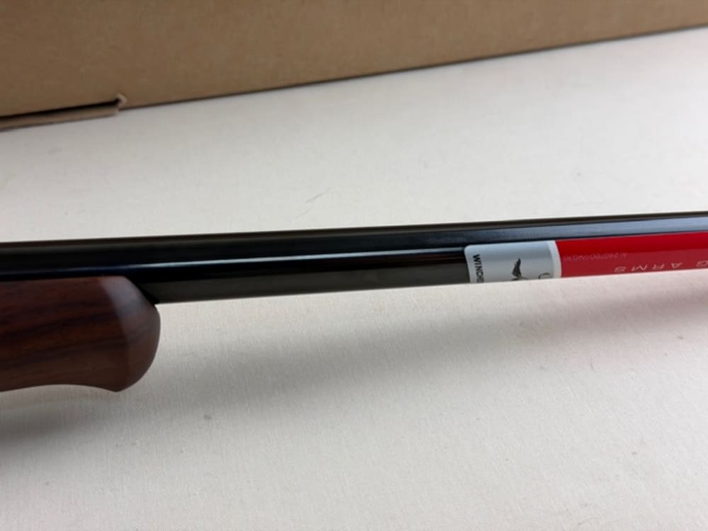 Winchester M70   Featherweight 22-250 Rem 22" NIB-img-11