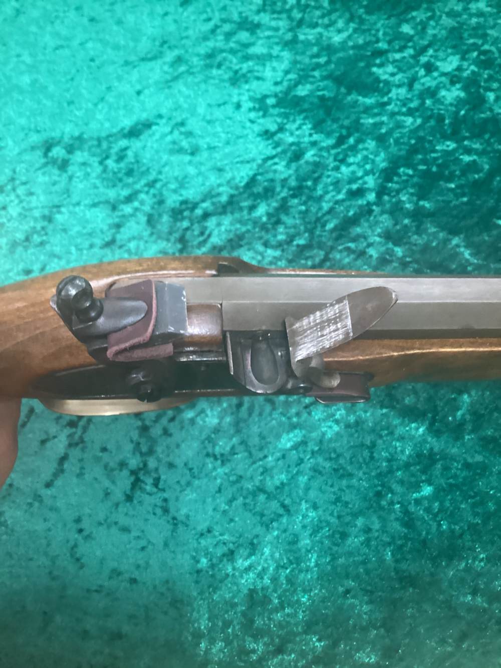 CVA Jukar 45 caliber Kentucky Flintlock Muzzleloader Rifle-img-10